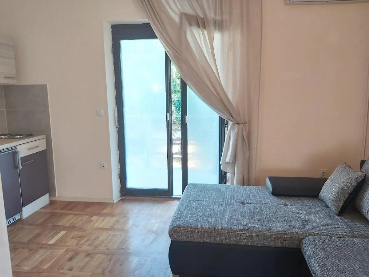 Apartmani Svitlana Sukošan 0*,  Κροατία