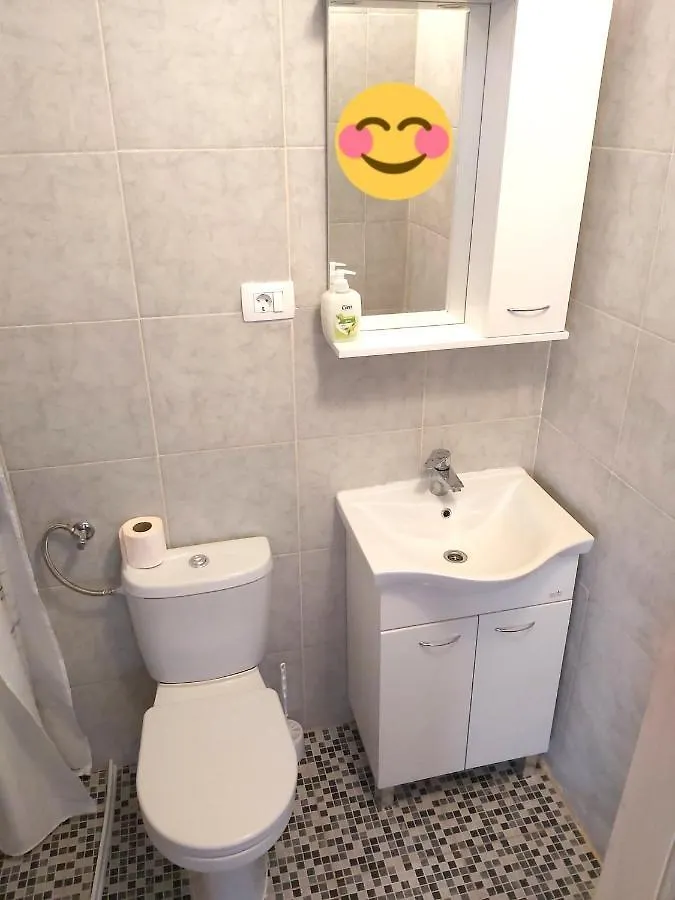 Apartmani Svitlana Sukošan 0*,